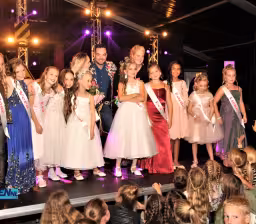 Fiene Kroon is Mini Miss 2017 geworden in Roden