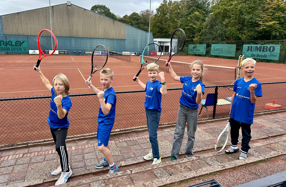 Weer een jeugdteam van REO kampioen