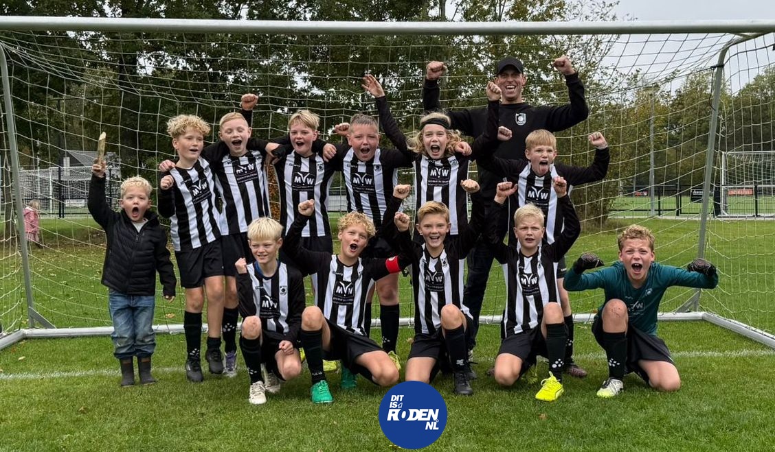 VV Roden JO11-4 kampioen van de eerste fase