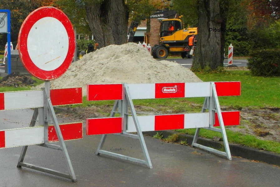 Wegwerkzaamheden Noordesch in Lieveren 