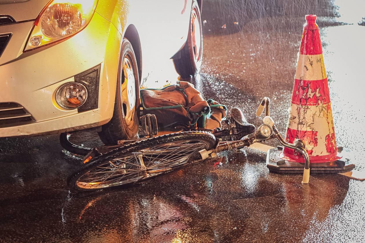 Fietser gewond bij aanrijding in Roden