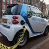 Westerkwartier start pilot met kabelgoottegels voor laden elektrische auto’s