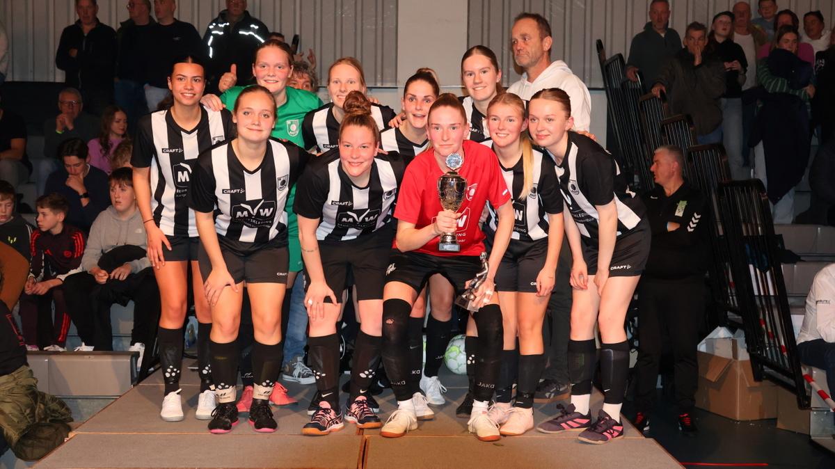 Damesfinale LVG: Roden knokt tot het einde, maar komt net tekort tegen VEV'67 (foto's)