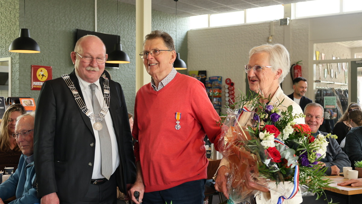Koninklijke onderscheiding voor Paulus Weslingh Lublink uit Roden