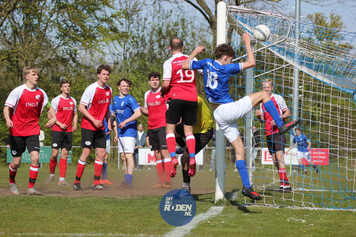 Titelstrijd weer helemaal open voor Nieuw-Roden na winst op koploper Amicitia