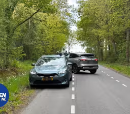 Fietsster aangereden op Hullenweg in Roden, bestuurder rijdt door. Getuigen gezocht!