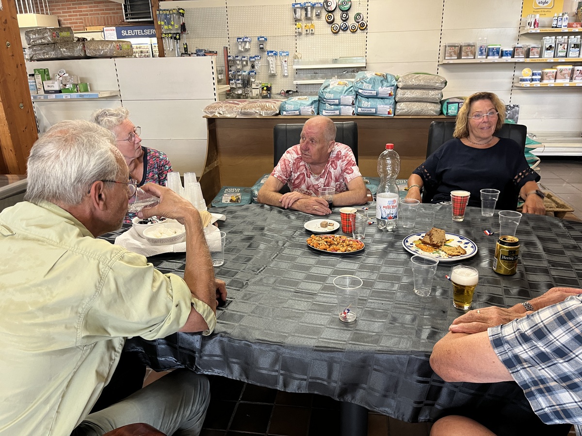 Laatste loodjes voor Jan & Hennie van BuiteRRoden - Dit is Roden - De nieuwswebsite van Roden