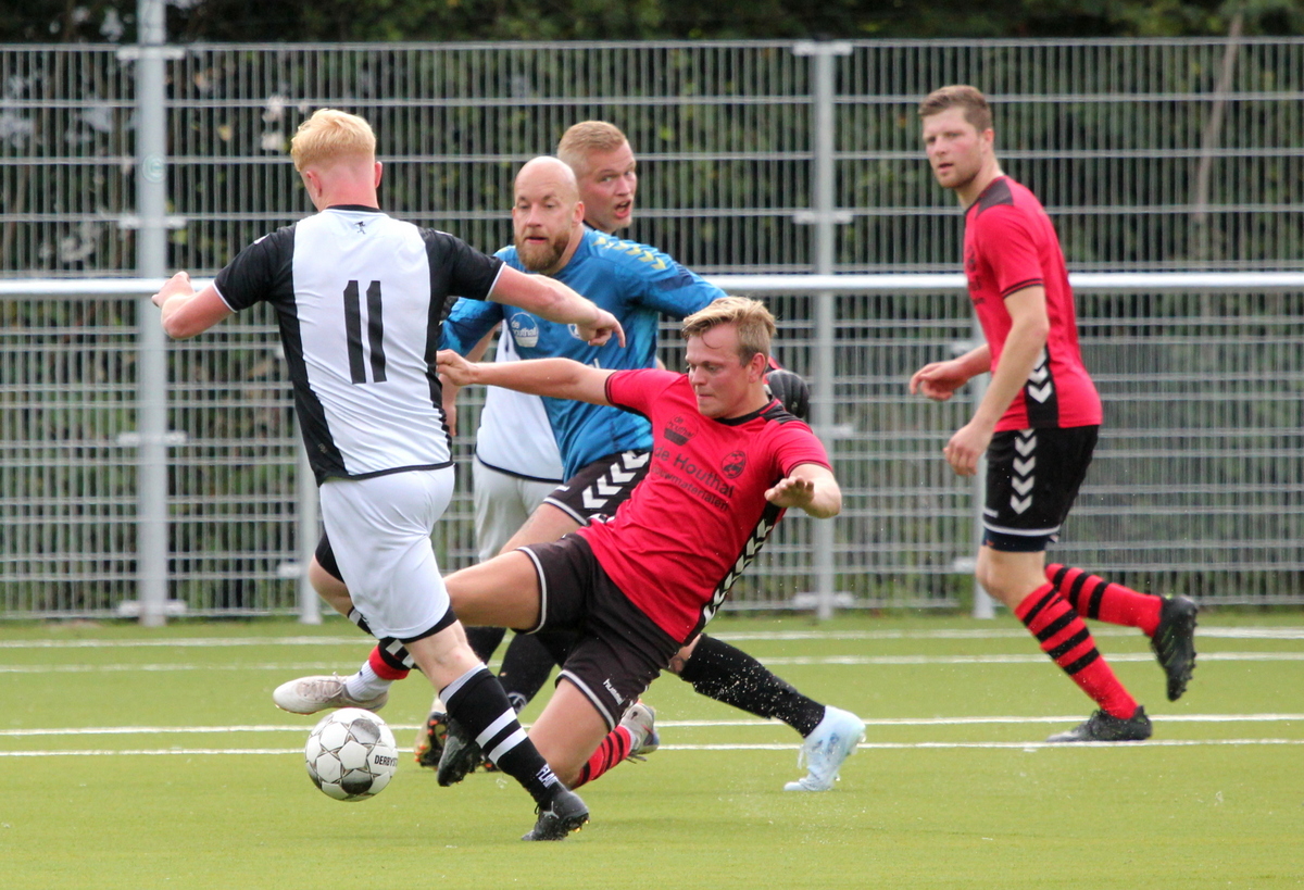 Zevenhuizen begint competitie met zege op Muntendam