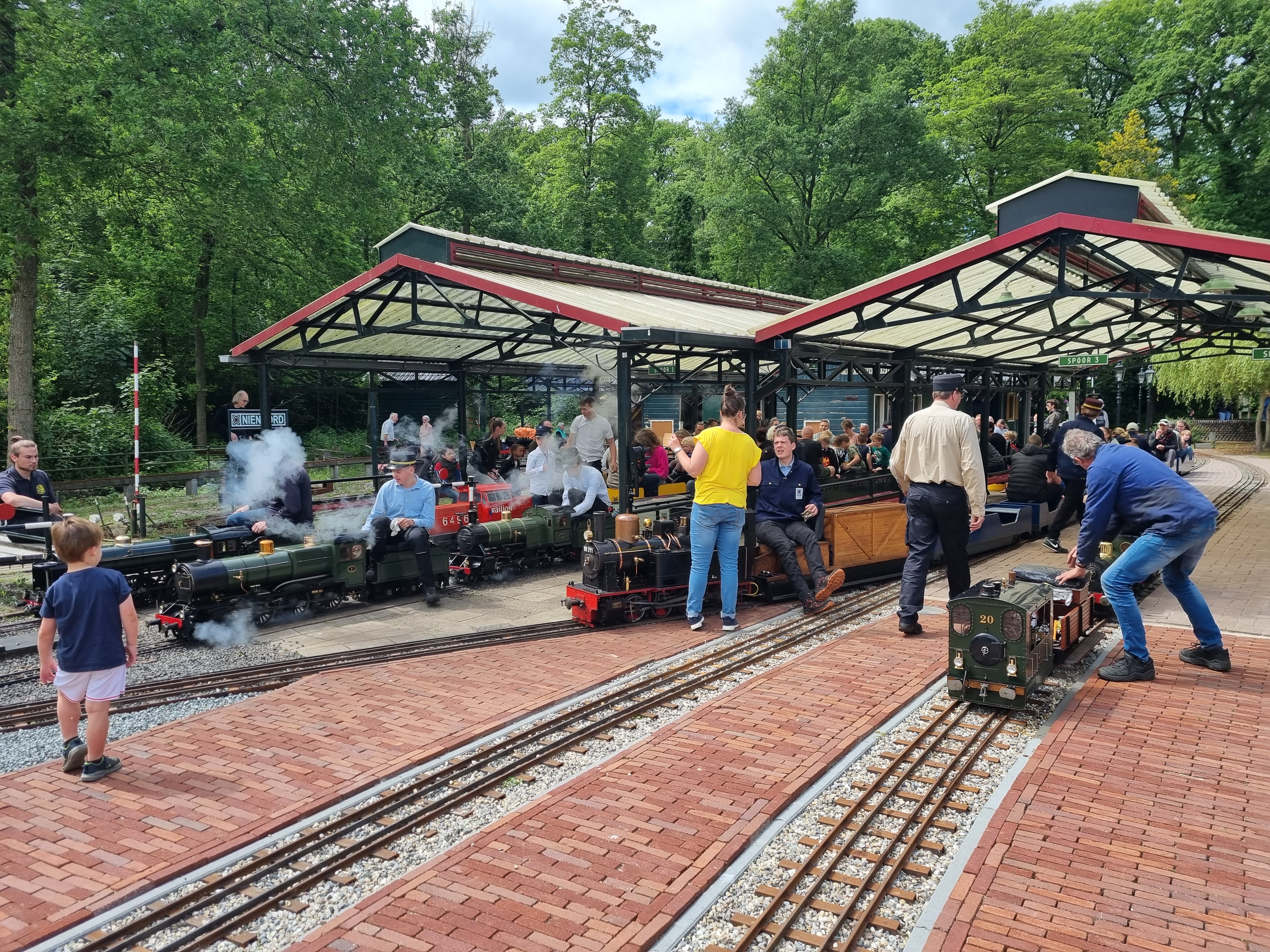 Nienoord Spoor Leek draait proef met museumtour