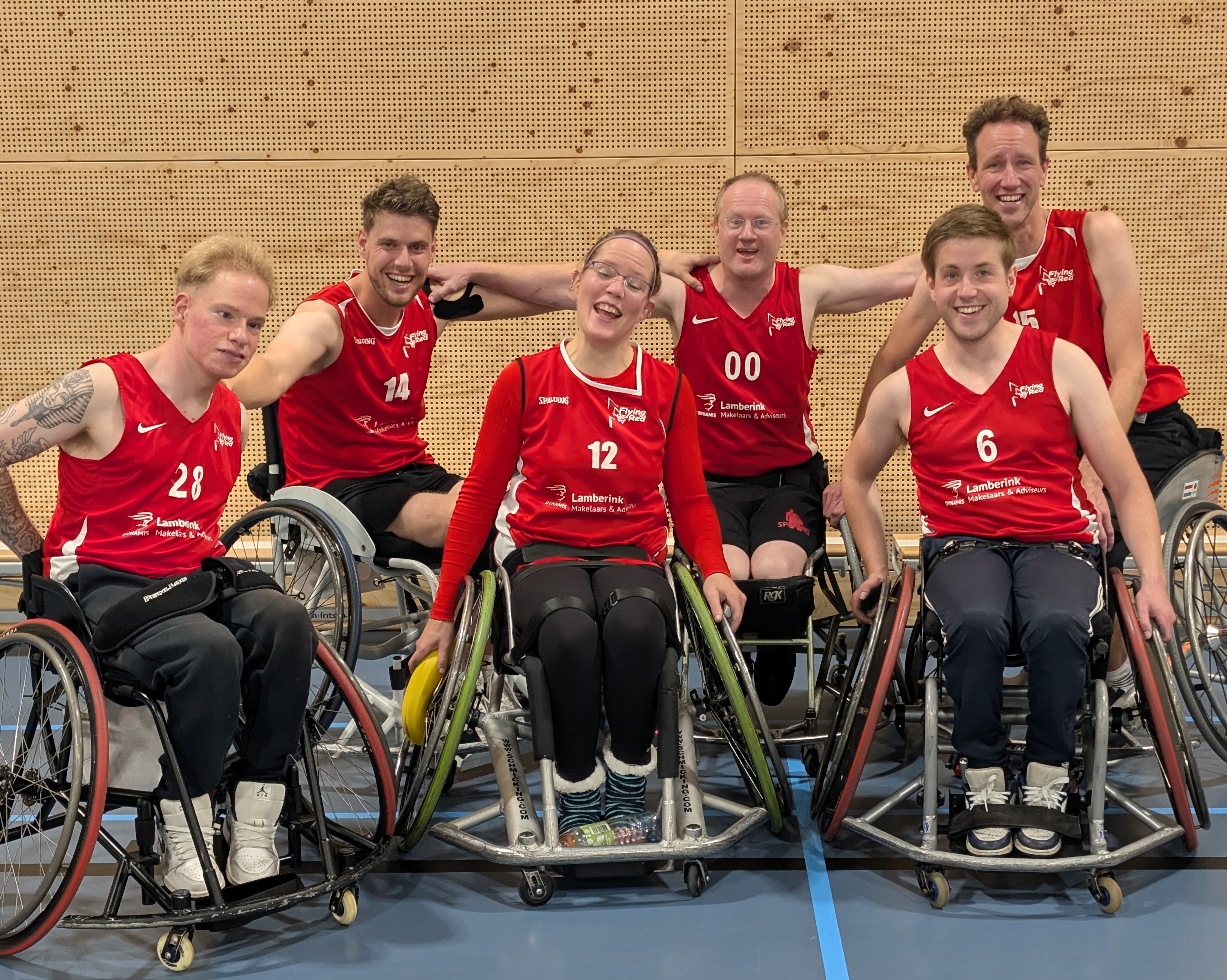 Wheelers Flying Red starten seizoen met knappe dubbelslag